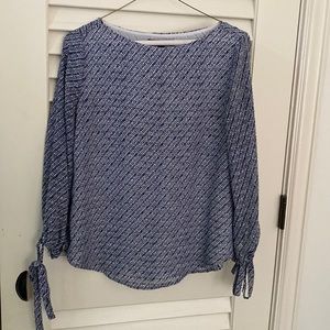 Banana Republic blue patterned blouse